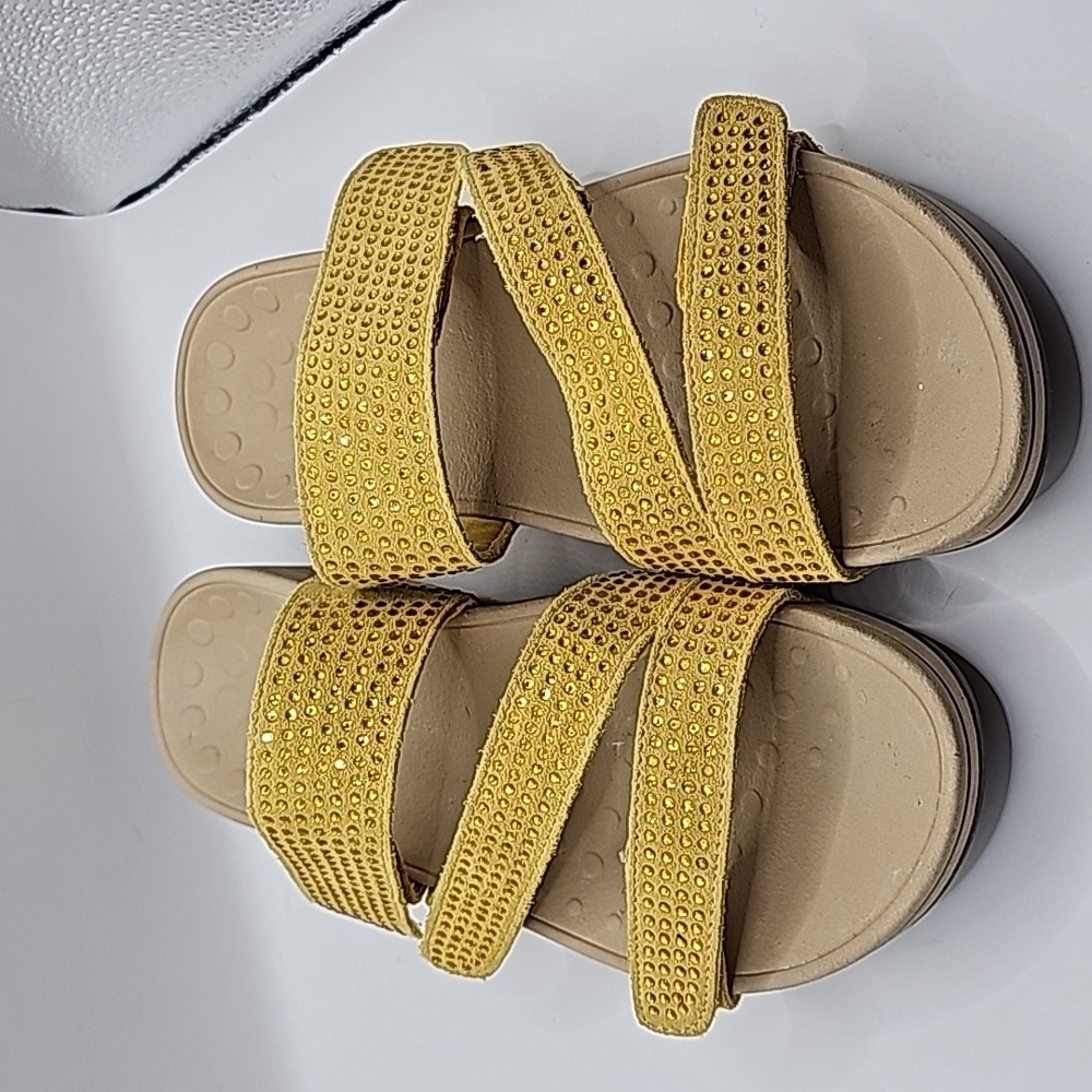 Vionic Alexis Sandals Straps Adjustable Size 7 - image 2